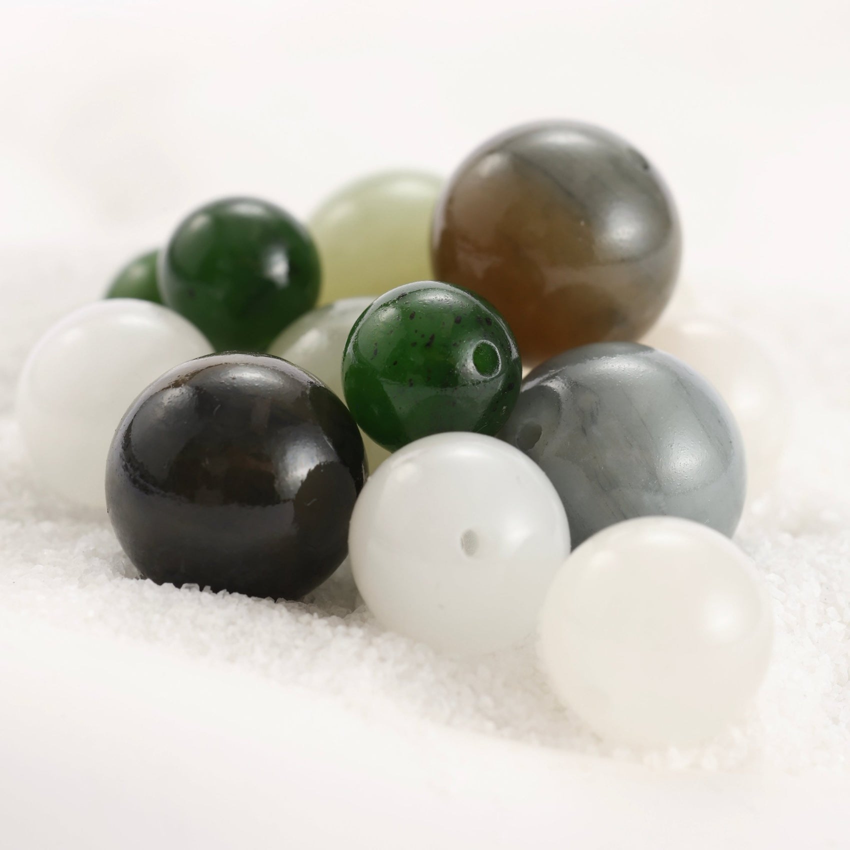 Jade — A Symbol of Purity, Strength, and Timeless Beauty - ZODORI