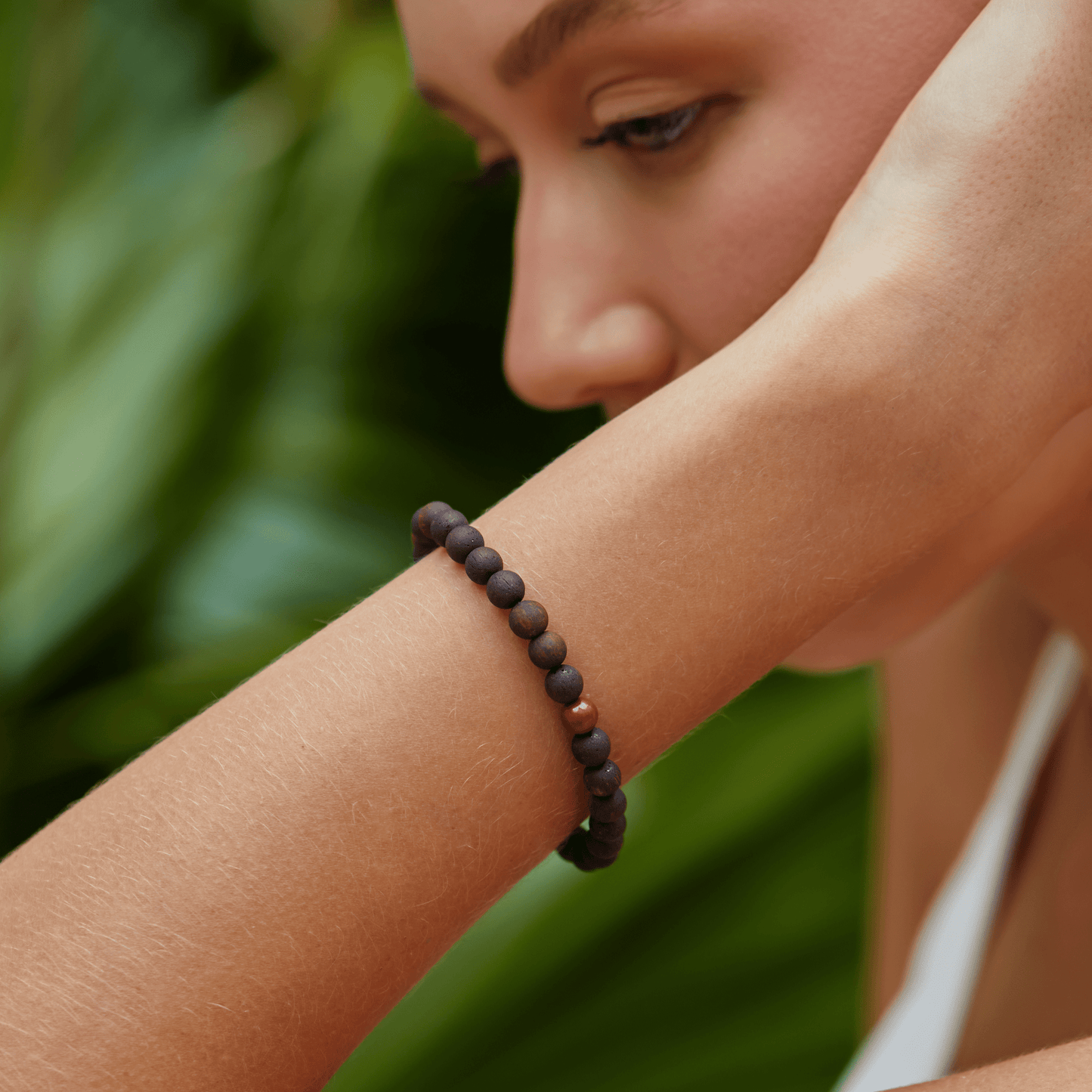 Blessed Circle – Aloeswood & Cinnabar Beaded Bracelet - Bracelets - ZODORI